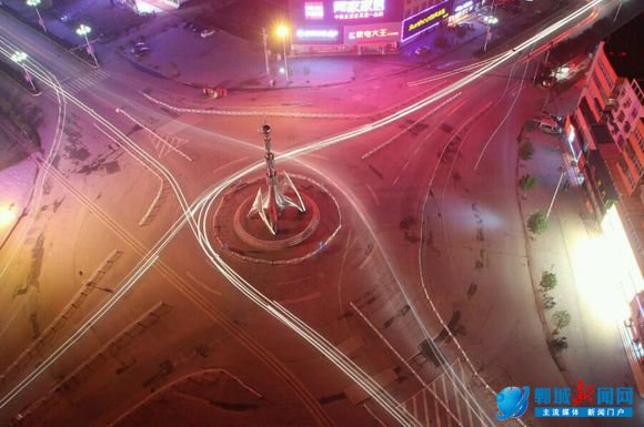 <b>ҹ�ĵ��ǡ����Ĺ㳡��</b>